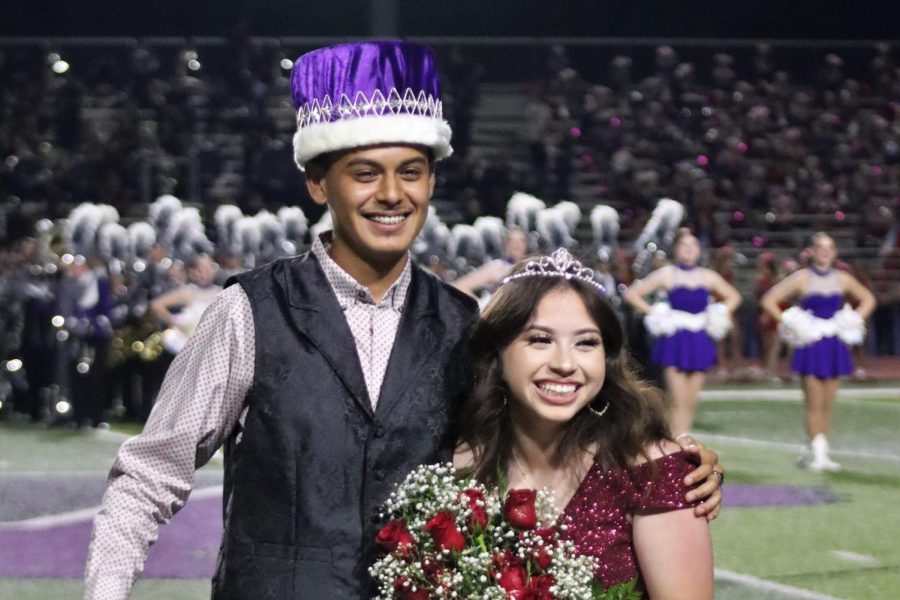 WILDKAT+ROYALTY.+Seniors+Ernesto+Telles+and+Melody+Medina+were+crowned+king+and+queen+at+the+homecoming+game.+