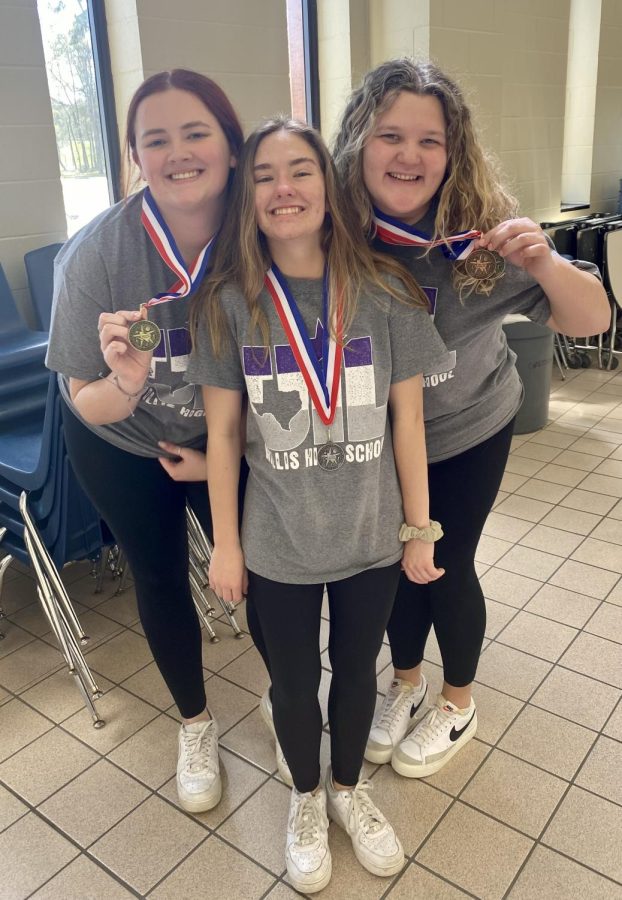 1, 2, 3 SWEEP. Seniors Summer Rains, Stephanie Keele and Katherine Lee took 1st, 2nd and 3rd in feature writing at the district meet. All three will represent Willis High School at the regional meet in Waco on April 23.