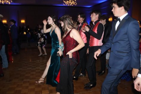 DANCE FLOOR MEMORIES. Seniors fill the dance floor at prom in April. 