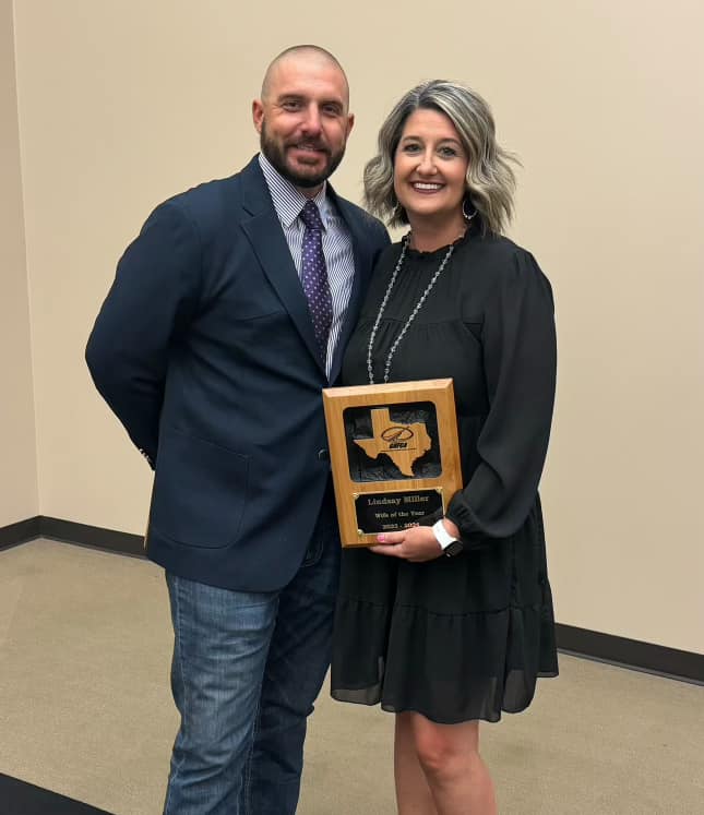 COMMUNITY LEADER. The Greater Houston Football Coaches Association named Lindsay Miller the Wife of the Year. She was nominated by her husband, head Coach Trent Miller. 