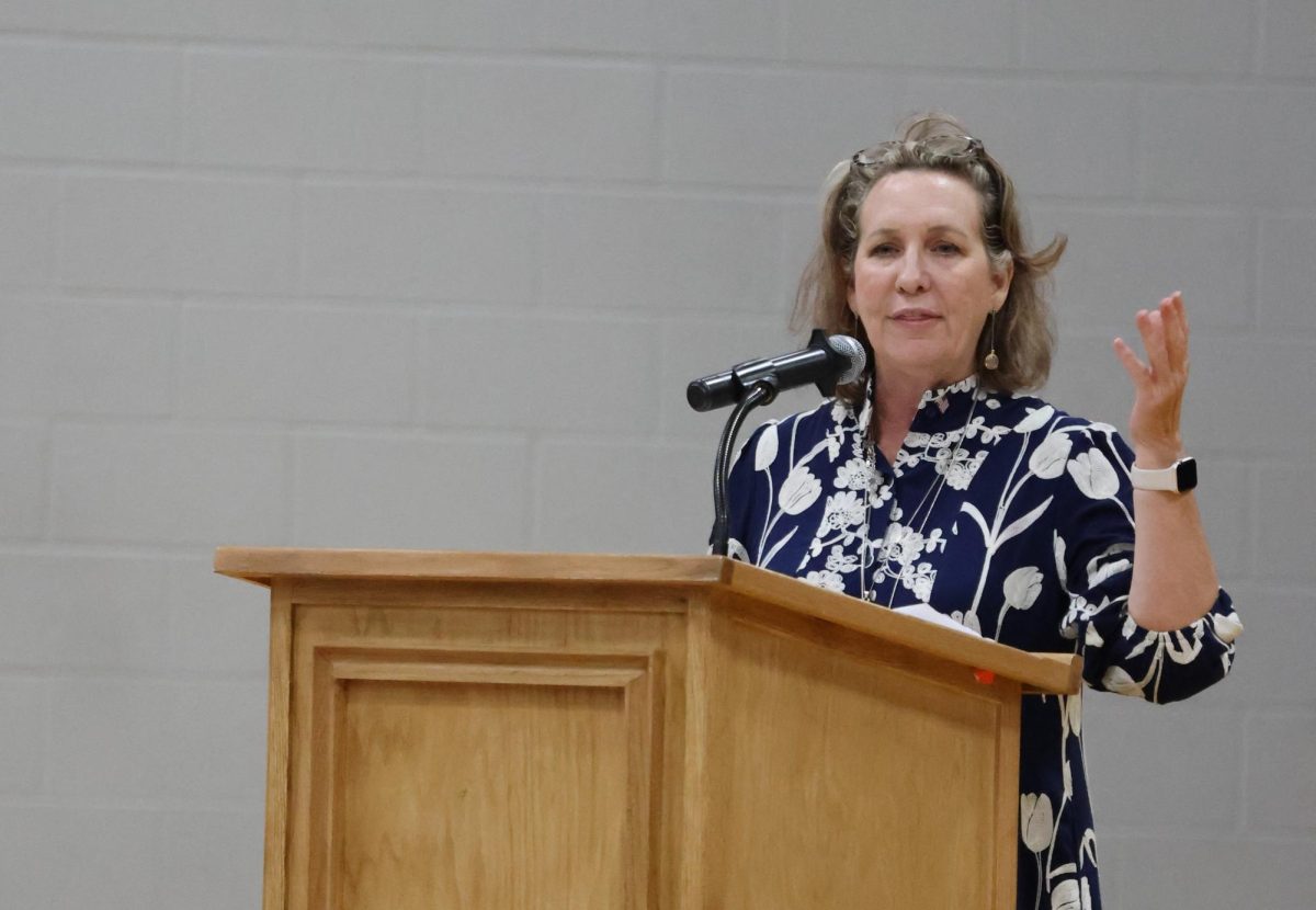 SUPERINTENDENT SPEAKS. At the Veterans Day assembly, Dr. Kimberly James speaks on the importance of honoring veterans in the community.  James started the Superitendent's Student Advisory Council after taking charge of the district.  